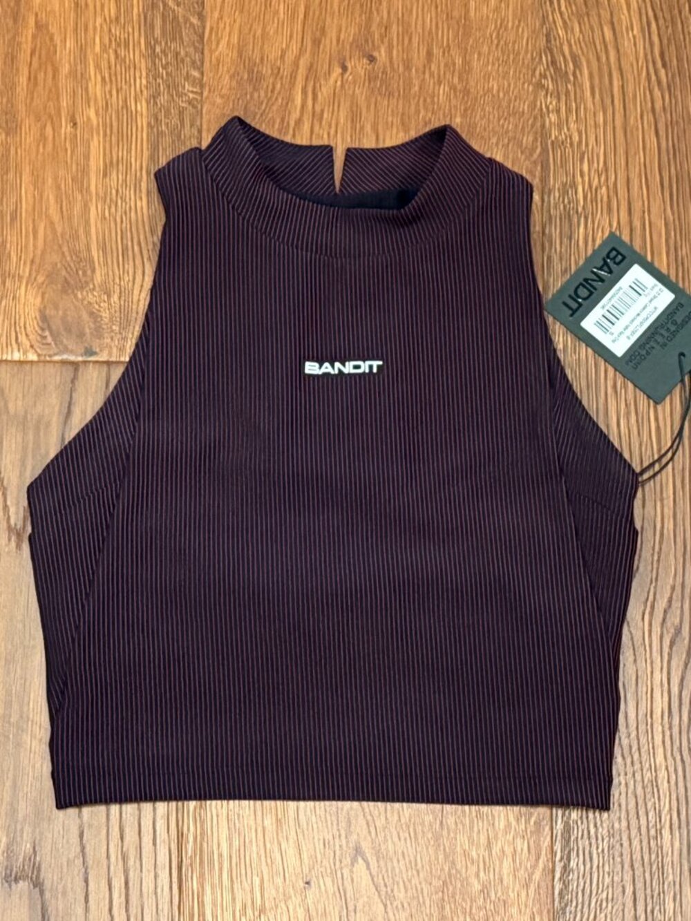 NWT - Bandit - Striped Cadence Vaso Race Crop - Black/Fig Stripe - Size Small - Picture 7 of 9